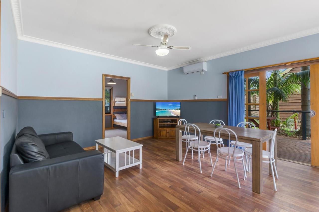 Wairo Beach Holiday Park Tabourie Lake Exterior foto